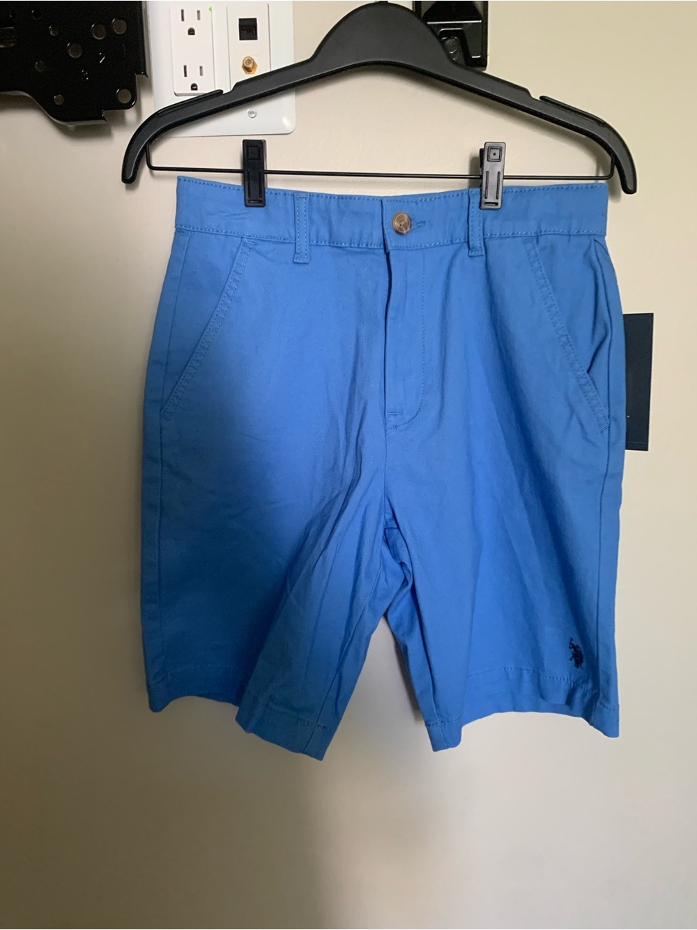 New U.S. Polo Assn. Sky Blue Flat Front Chino Shorts. Size 16